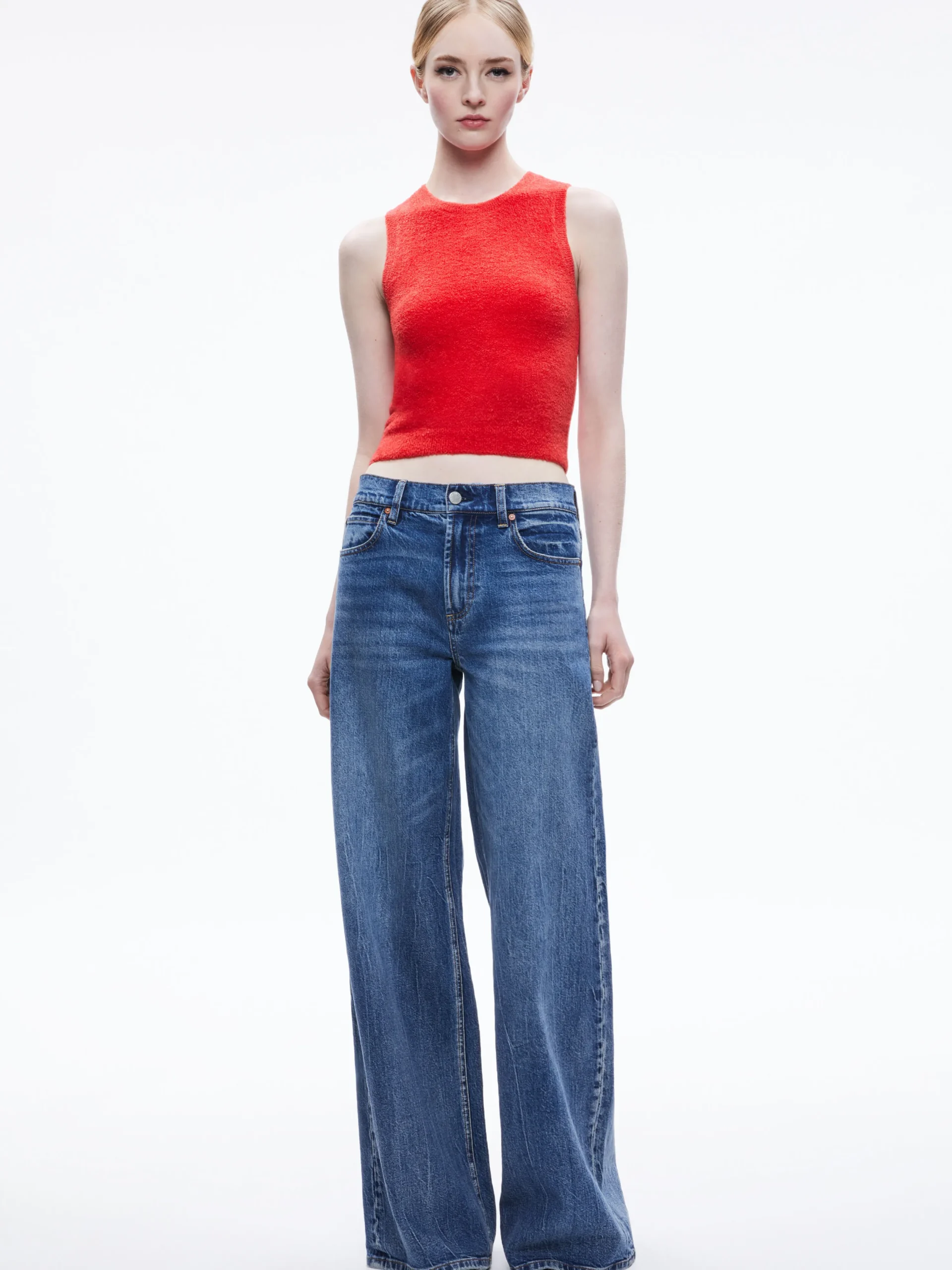 Alice and Olivia AMITY SLEEVELESS CROPPED TANK *FEATURED SHOPS | CLOTHING