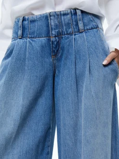 Alice and Olivia ANDERS LOW RISE PLEATED JEAN *FEATURED SHOPS | CLOTHING | CLOTHING