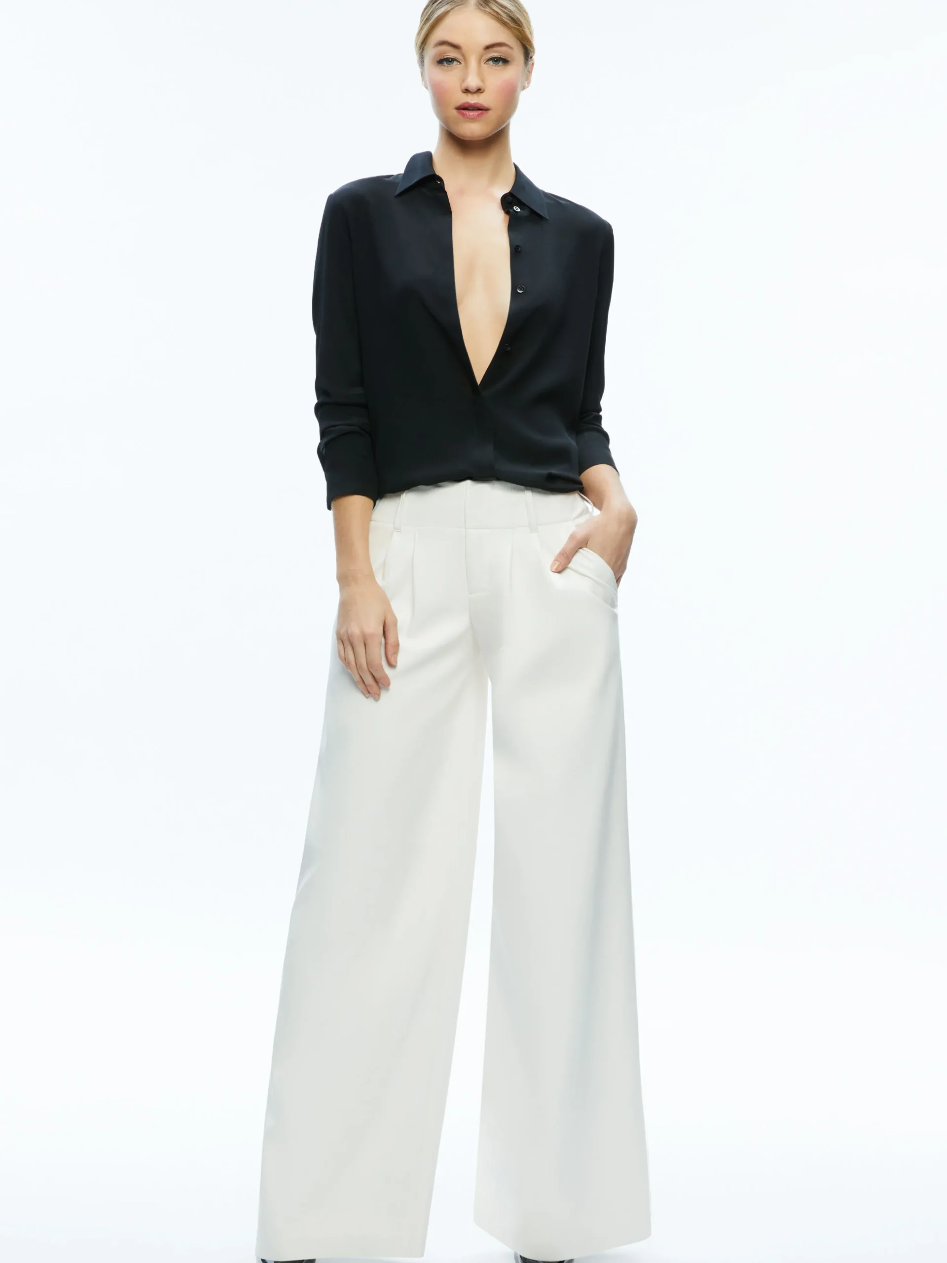 Alice and Olivia ANDERS VEGAN LEATHER LOW RISE PANT *FEATURED SHOPS | FEATURED SHOPS | CLOTHING
