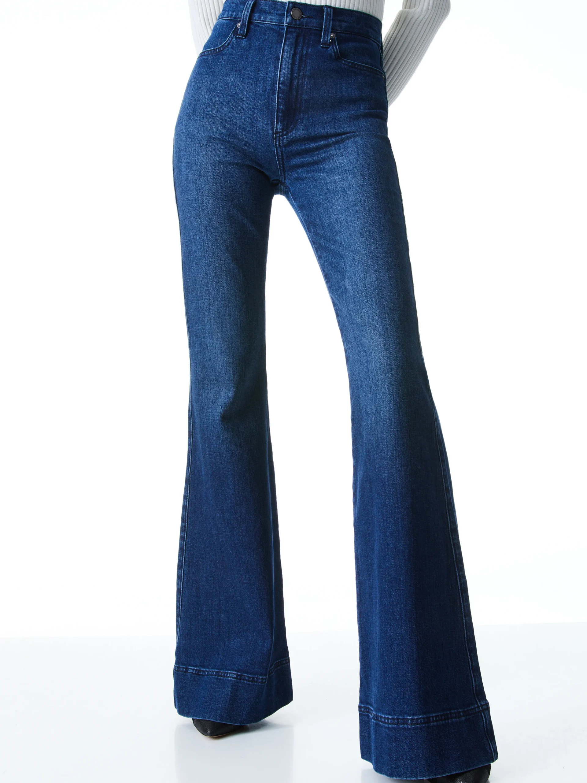 Alice and Olivia BEAUTIFUL HIGH RISE BELL *FEATURED SHOPS | FEATURED SHOPS | CLOTHING | CLOTHING