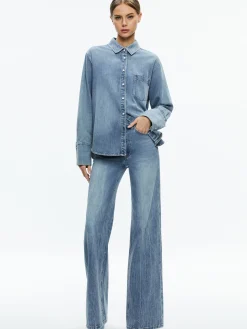 Alice and Olivia FINELY DENIM BUTTON DOWN SADIE LT VINTAGE BLUE*FEATURED SHOPS | FEATURED SHOPS | CLOTHING