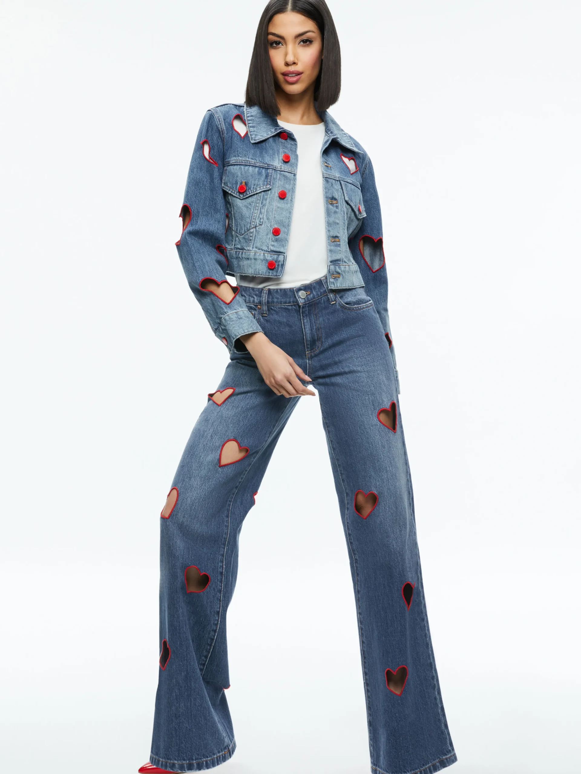 Alice and Olivia JEFF HEART EMBROIDERED CROPPED DENIM JACKET TRUE BLUES DARK*FEATURED SHOPS | FEATURED SHOPS | FEATURED SHOPS | CLOTHING