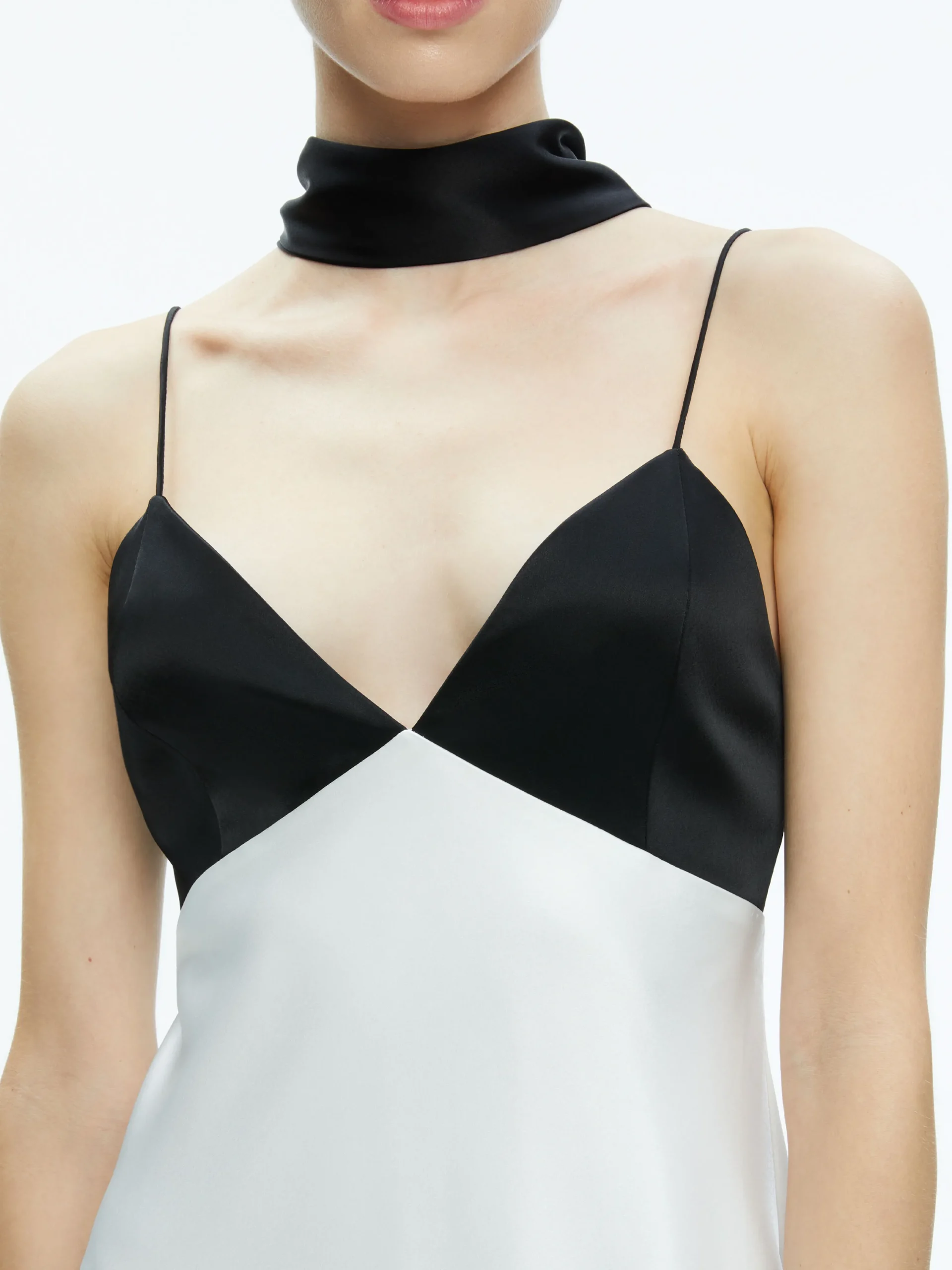 Alice and Olivia JULIENNE V-NECK MINI DRESS OFF WHITE/BLACK*FEATURED SHOPS | DRESSES | DRESSES | CLOTHING