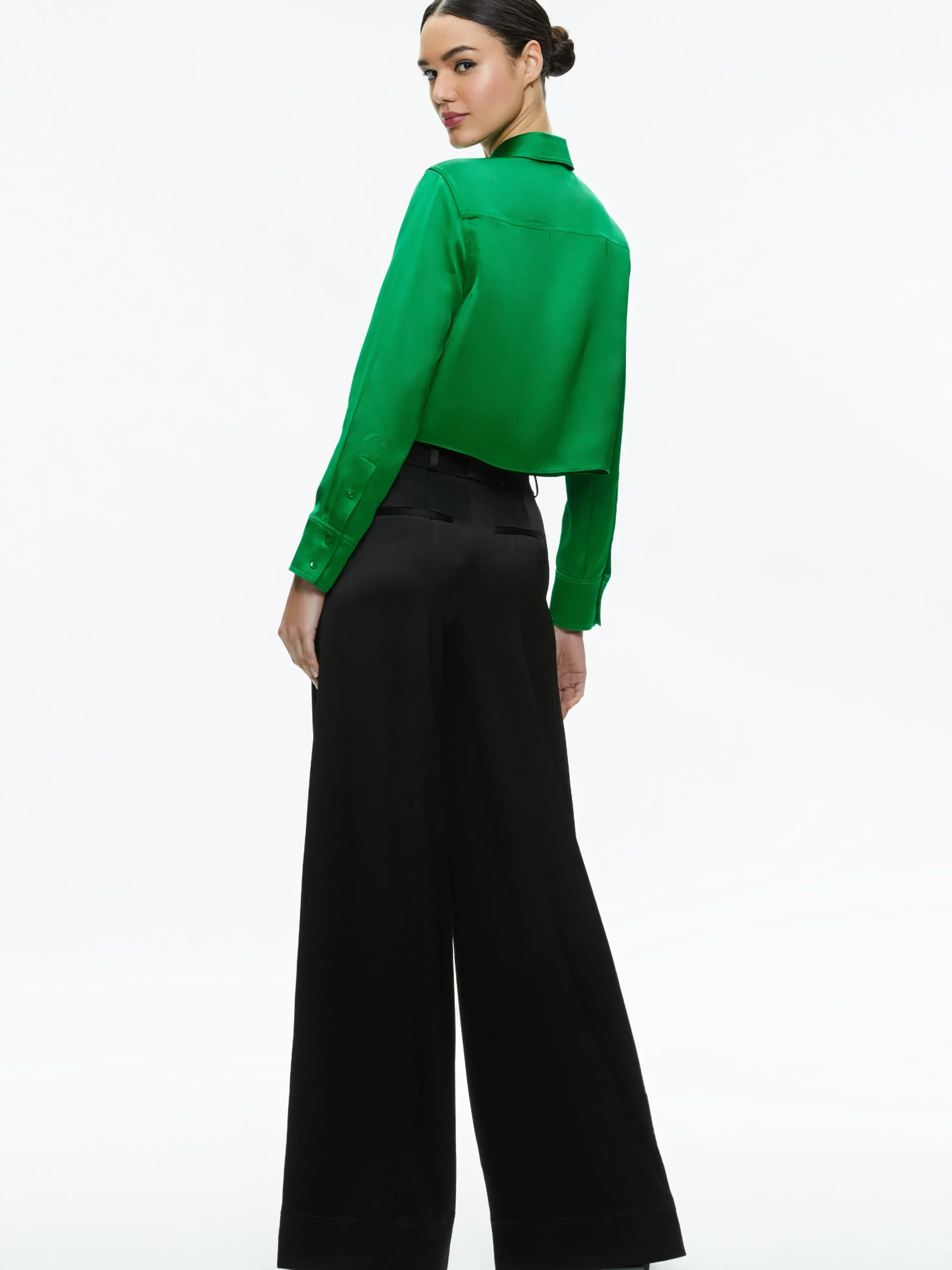 Alice and Olivia LEON CROPPED BUTTON DOWN LIGHT EMERALD*CLOTHING