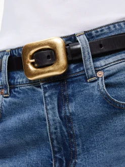 Alice and Olivia LETTY BUCKLE BELT *CLOTHING