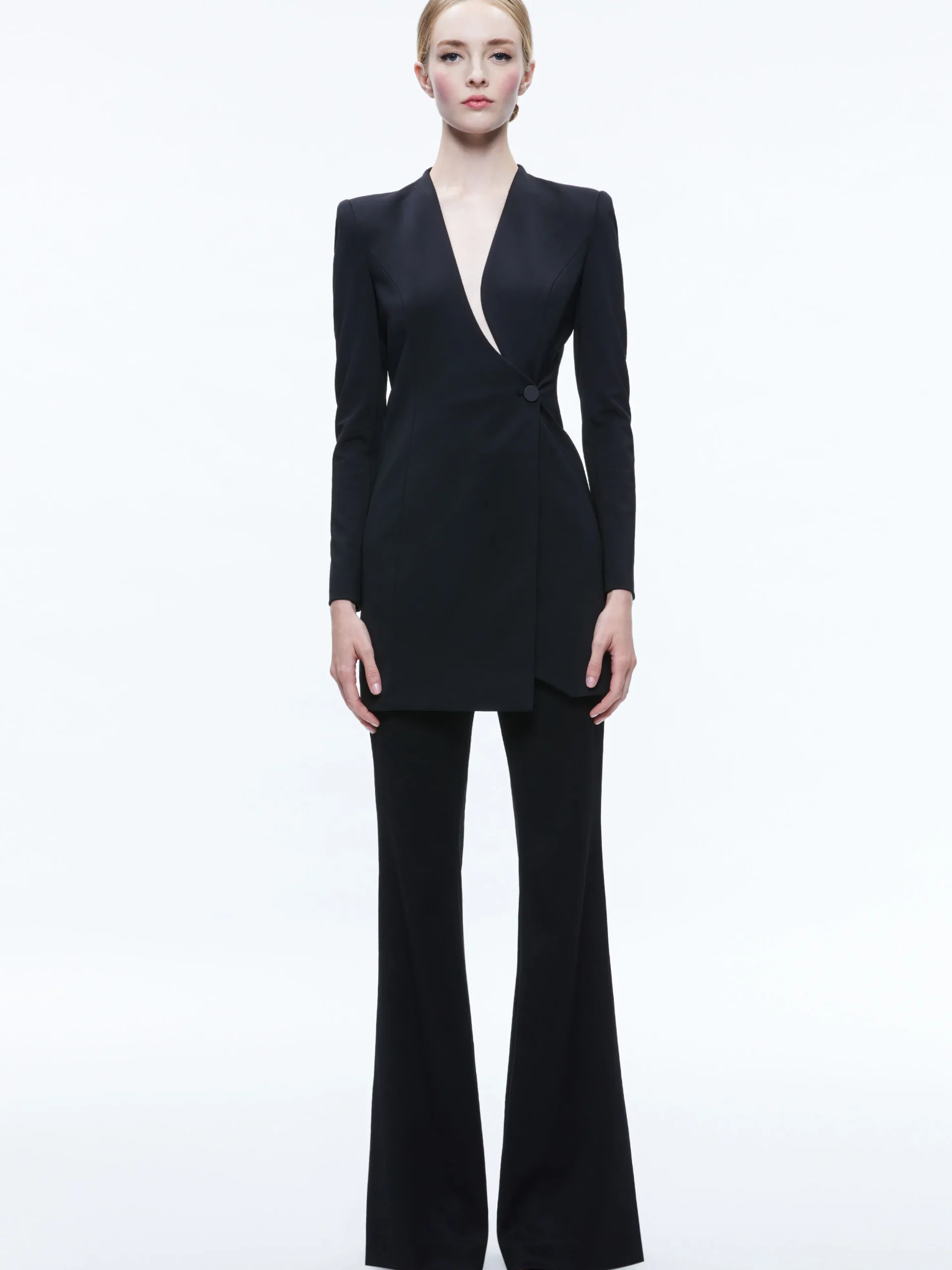 Alice and Olivia LUCIEN CURVED V-NECK FITTED BLAZER BLACK*CLOTHING | CLOTHING