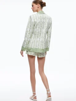 Alice and Olivia MACEY NOTCH COLLAR FITTED BLAZER + DONALD HIGH WAISTED SHORT *CLOTHING