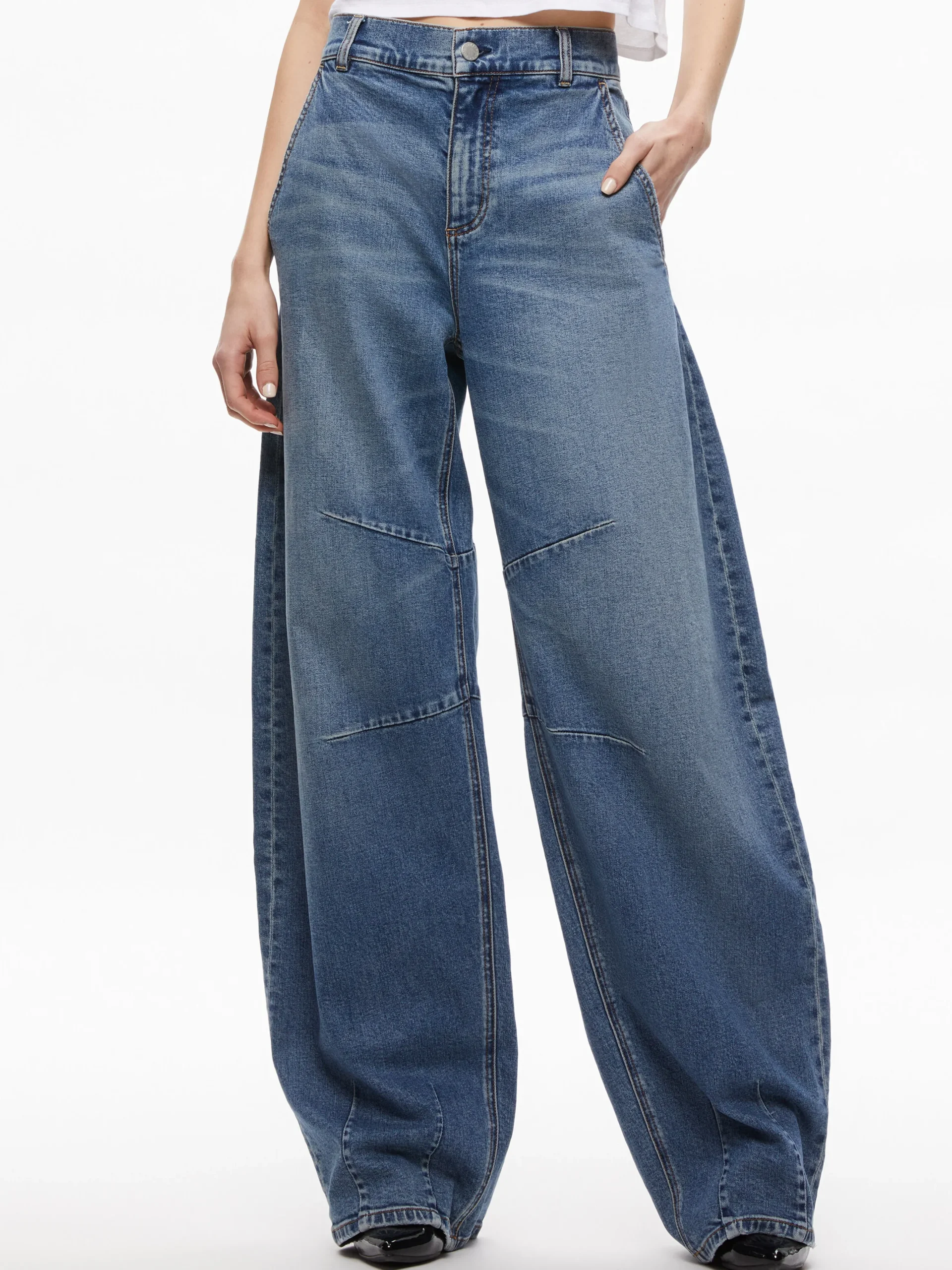 Alice and Olivia PARKER LOW RISE BALLOON LEG JEAN AVERY BLUE*FEATURED SHOPS | CLOTHING | CLOTHING