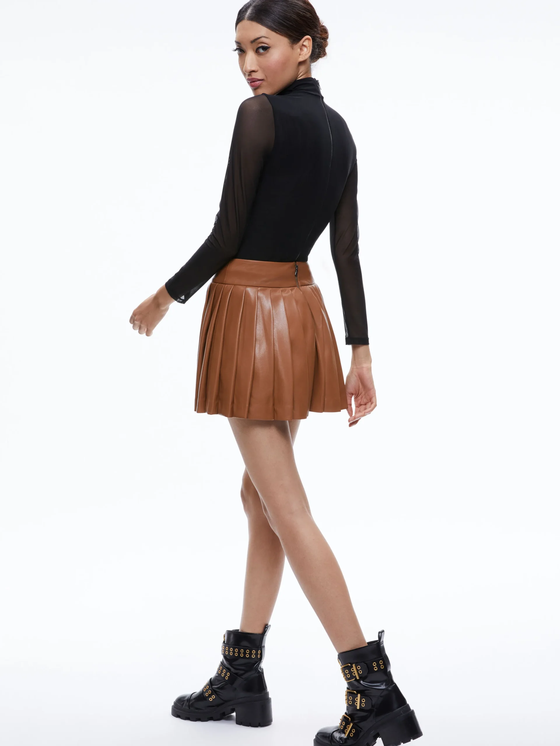 Alice and Olivia PURA VEGAN LEATHER PLEATED SKORT *FEATURED SHOPS | CLOTHING | CLOTHING