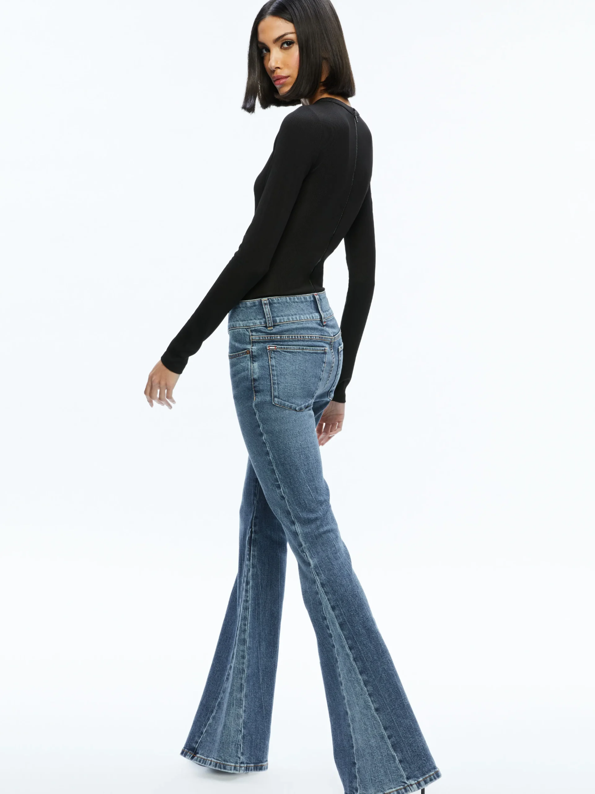 Alice and Olivia STACEY GODET BELL FLARE JEAN TRUE BLUES DARK*FEATURED SHOPS | FEATURED SHOPS | FEATURED SHOPS | FEATURED SHOPS | CLOTHING | CLOTHING | CLOTHING