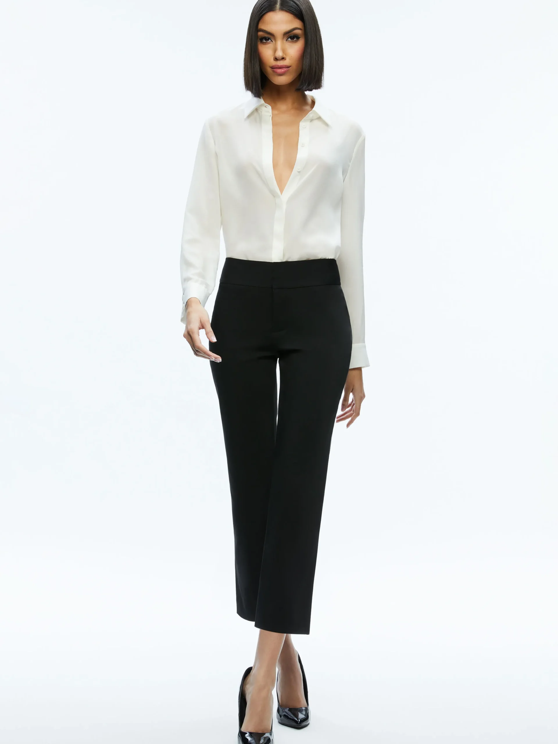 Alice and Olivia STACEY LOW RISE KICK FLARE PANT *FEATURED SHOPS | FEATURED SHOPS | CLOTHING