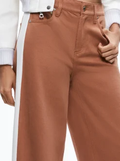 Alice and Olivia TRISH SIDE STRIPE JEAN CAMEL*FEATURED SHOPS | CLOTHING | CLOTHING