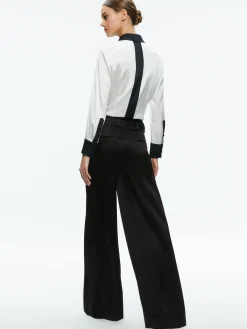 Alice and Olivia WILLA FITTED PLACKET TOP OFF WHITE/BLACK*FEATURED SHOPS | FEATURED SHOPS | FEATURED SHOPS | CLOTHING