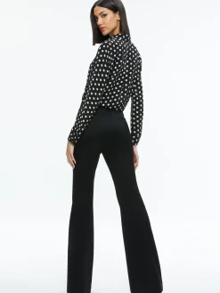 Alice and Olivia WILLA PLACKET TOP FANTASY DOT BLACK SM*FEATURED SHOPS | FEATURED SHOPS | FEATURED SHOPS | CLOTHING