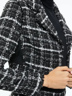 Alice and Olivia YARDLEY CROPPED FRAY HEM JACKET BLACK/OFF WHITE*FEATURED SHOPS | CLOTHING